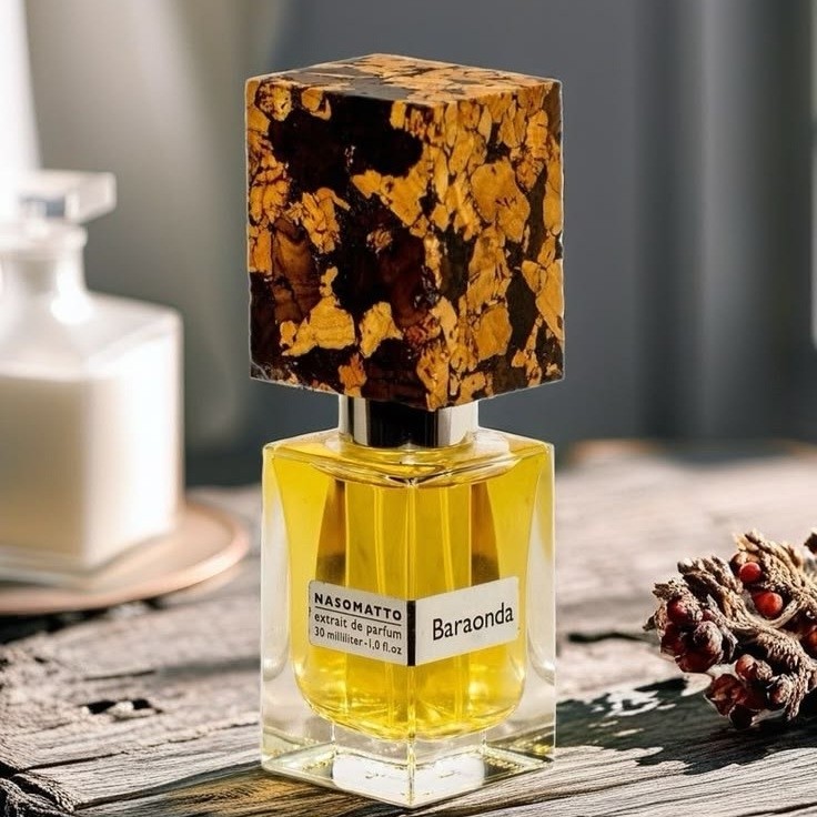 عطر ناسوماتو بارا اوندا 10 میل - گرم و تلخ مردانه و زنانه
