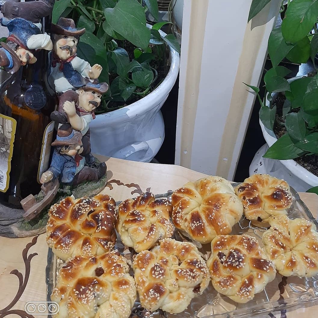 نان شیر مال شکلاتی ودارچینی