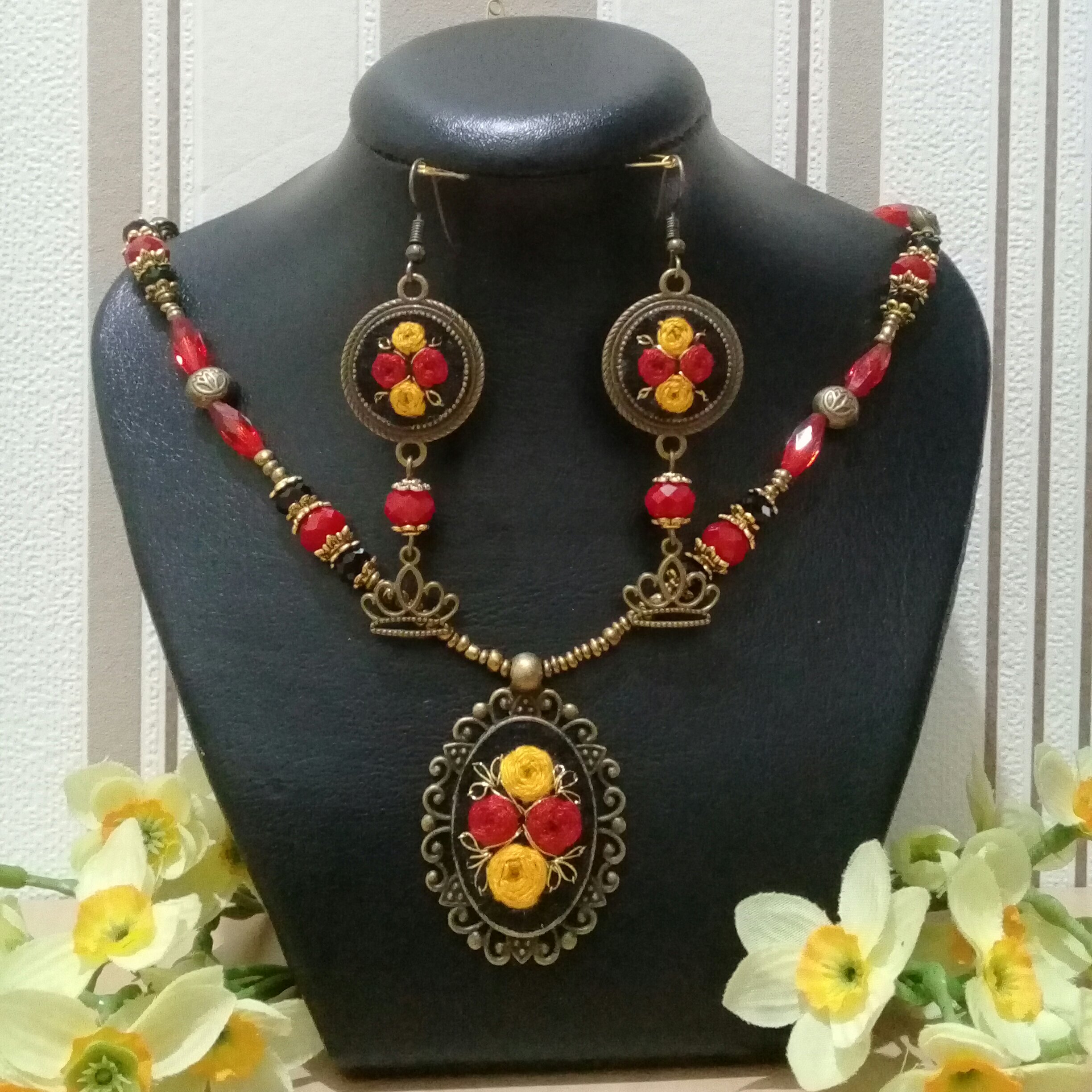 سرویس برنزی گلدوزی پاییزی (ارسال رایگان)