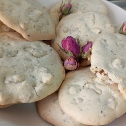 شیرینی پفکی گردویی خانگی (100 گرمی)