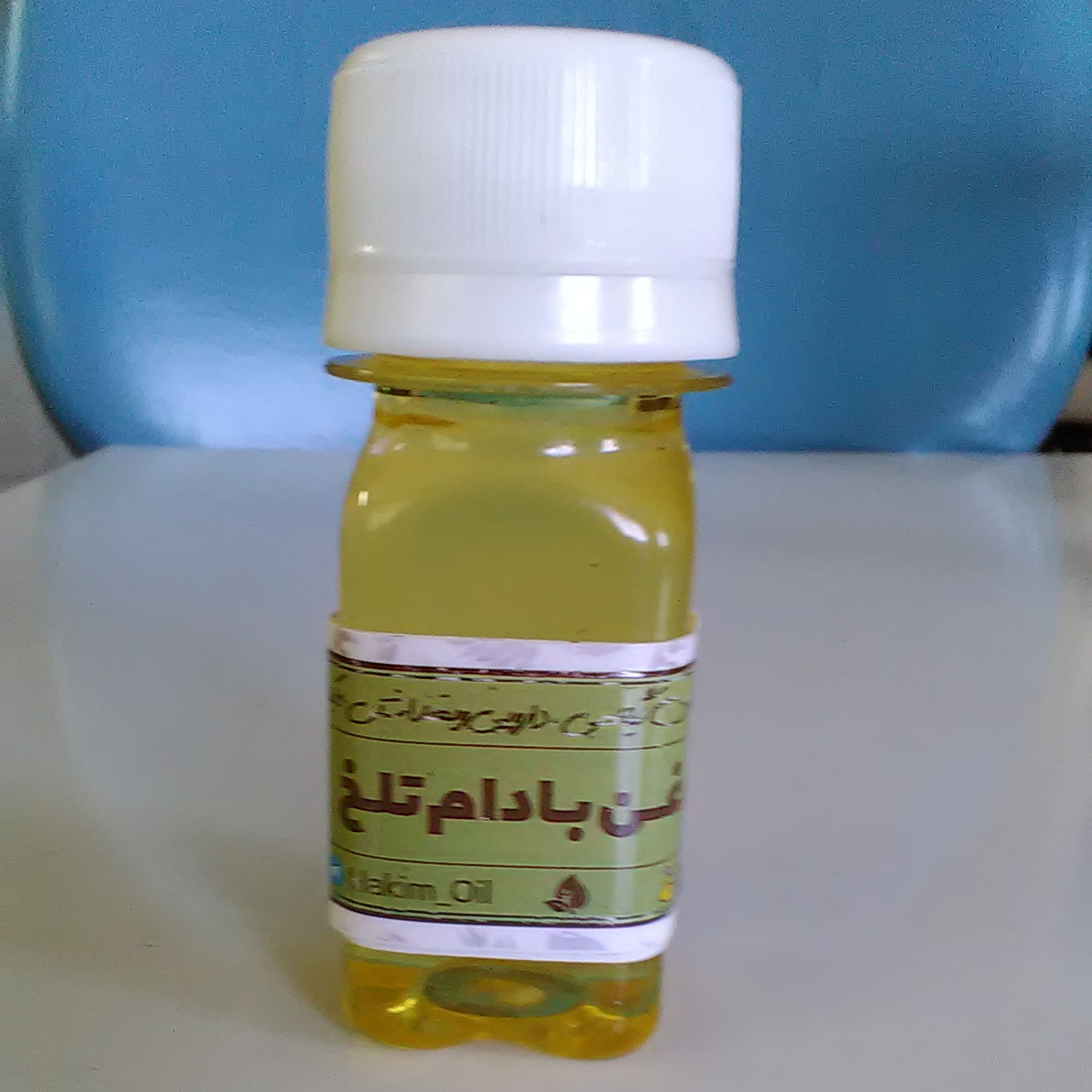روغن بادام تلخ حکیم (30cc )
