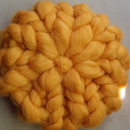 کوسن چانکی دستبافت مریم بانو / مدل آفتابگردان سایز بزرگ قیمتی باورنکردنی / بافته شده با کاموای چانکی / تخفیف ویژه 